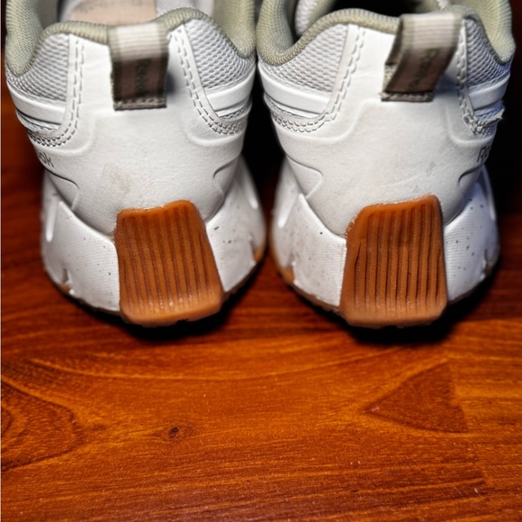 Reebok White Woman Sneakers - Picture 3 of 7